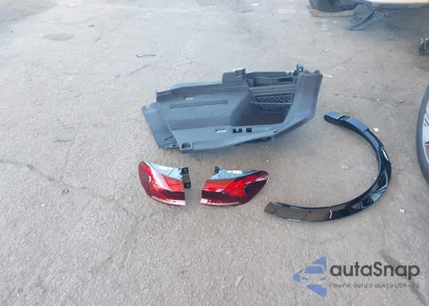 2025 Audi Q6 E-Tron Premium Quattro z USA, uszkodzony, nr VIN WA114BGF5SA020167